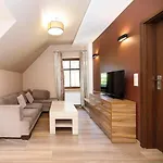 Silva Aparthotel 3*