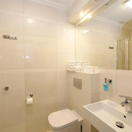 Silva Apartahotel 3*