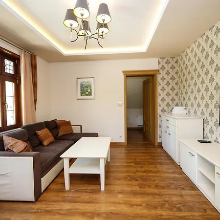 アパートホテル Silva